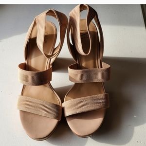 Inc Womens Shoes Inc TAN 1" Platform Roesia Round Toe Block Heel Slip On Sanda